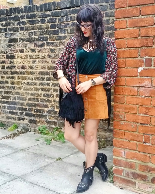 Call Me Katie - wearing fringe on fringe for a 1970s inspired night out look 4